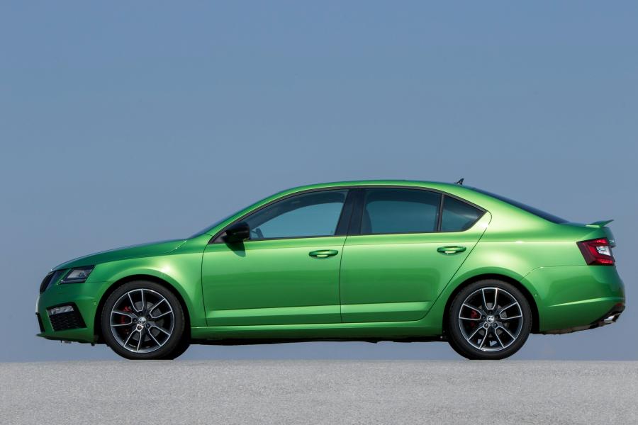  Skoda Octavia RS 2017 года  (WW) (фото 14 из 27)